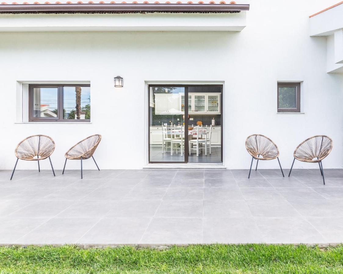 Casa 141- Familiar Conforto Paz E Bem-Estar กิมาไรส์ ภายนอก รูปภาพ